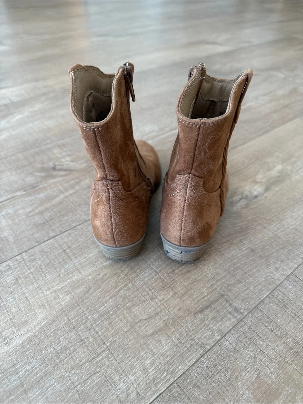 Dolce Vita Kids Tan Suede Pull-On Western Boots